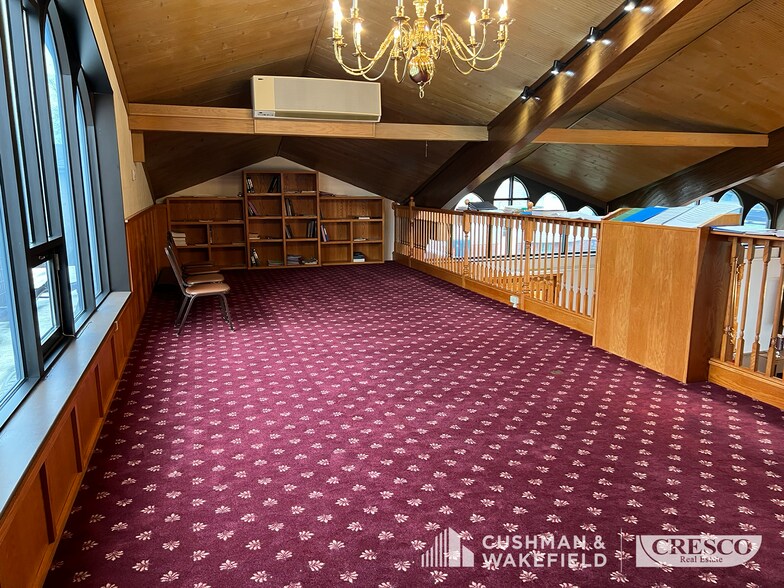 More Photos Of 30450 Lorain Rd, North Olmsted Religious Facility For Sale