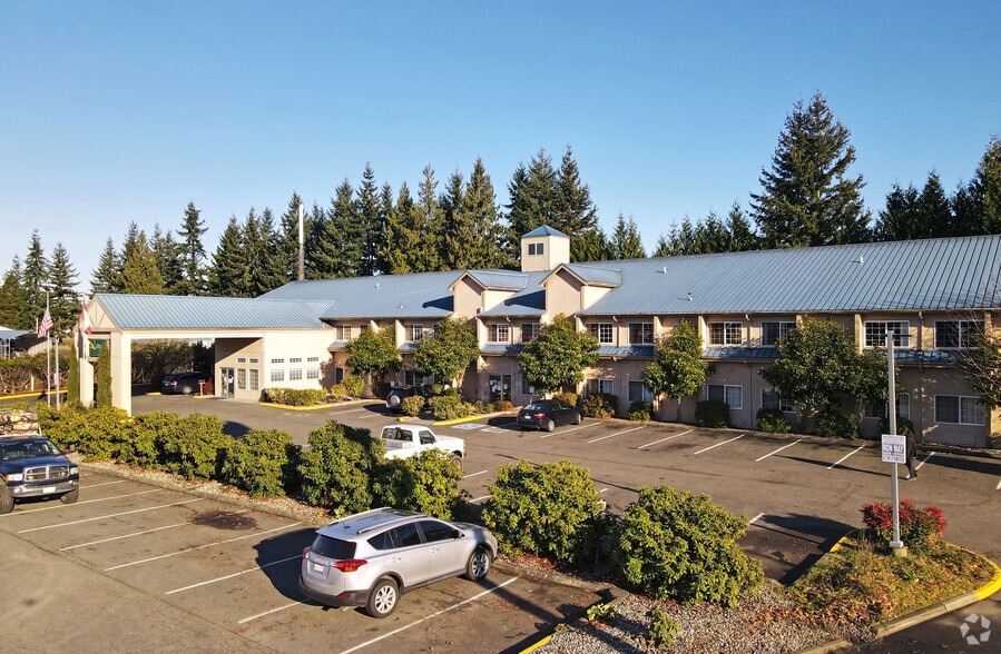 Primary Photo Of 6311 33rd Ave NE, Marysville Hotel For Sale