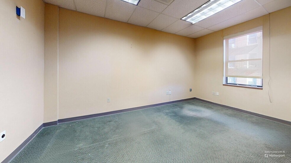 More Photos Of 1725 E 12th St, Brooklyn Medical For Lease