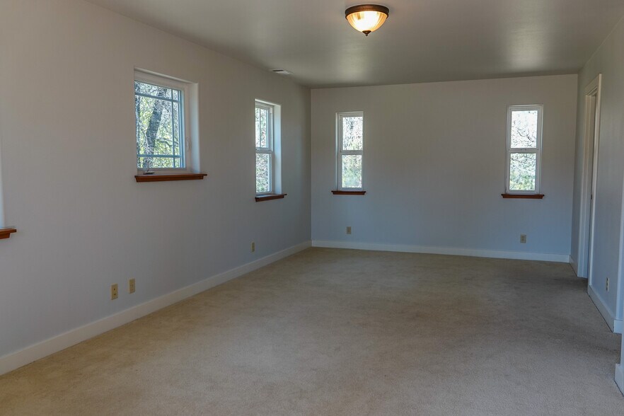 More Photos Of 2003 Kidder Creek Rd, Greenview Land For Sale