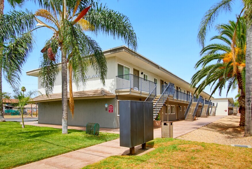 More Photos Of 330 N Juniper St, Escondido Apartments For Sale