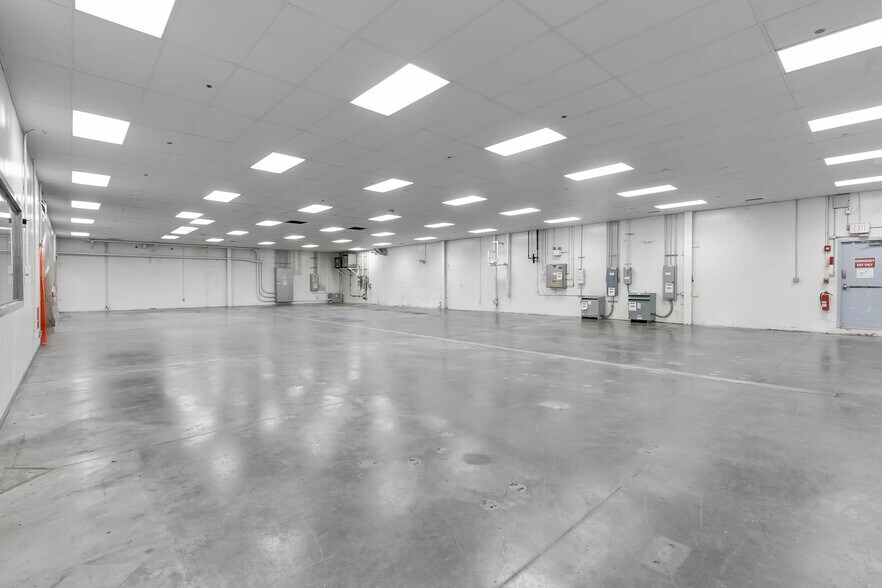 More Photos Of 3720 Amnicola Hwy, Chattanooga Unknown For Lease