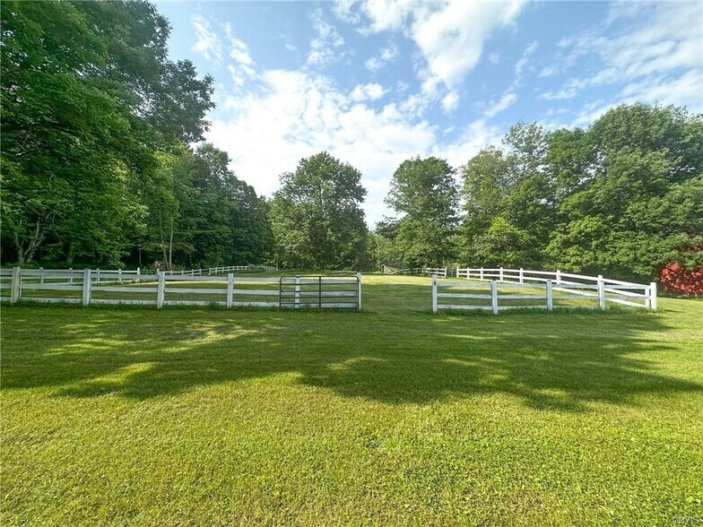 More Photos Of 185 Dairy Hill Rd, Little Falls Specialty For Sale