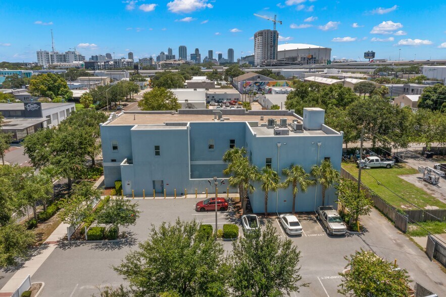 More Photos Of 2100 1st Ave S, Saint Petersburg Medical For Sale