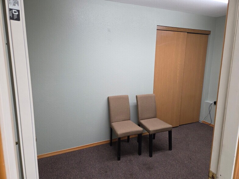 More Photos Of 866-870 W Hayden Ave, Hayden Office For Lease