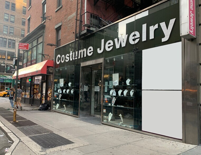 More Photos Of 59 W 31st St, New York General Retail For Lease