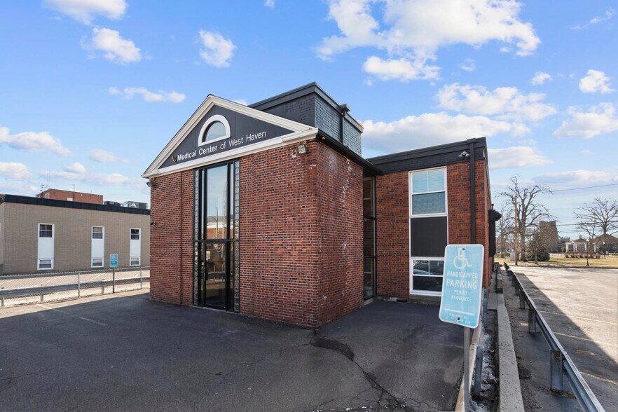 More Photos Of 385 Main St, West Haven Medical For Sale