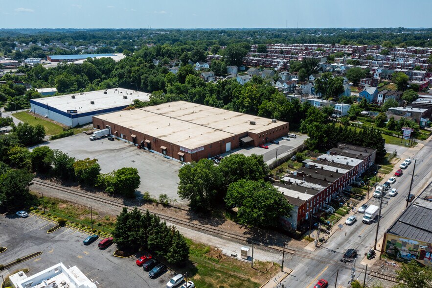 More Photos Of 2331-2339 Washington Blvd, Baltimore Warehouse For Lease