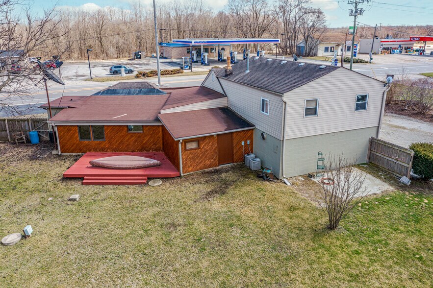 More Photos Of 8621 US Hwy 12, Richmond Bar For Sale