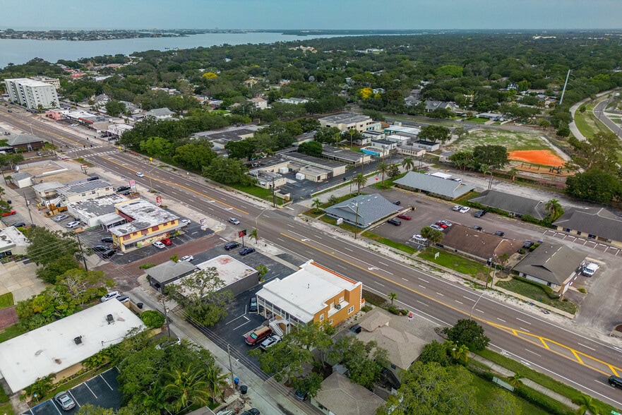 More Photos Of 7024 Central Ave, Saint Petersburg Medical For Lease
