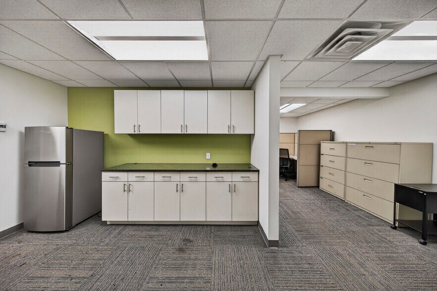 More Photos Of 2101 N Andrews Ave, Fort Lauderdale Office For Lease