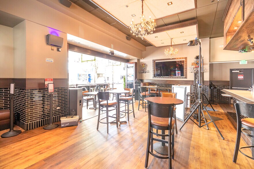 More Photos Of 1000 K St, Sacramento Restaurant For Lease