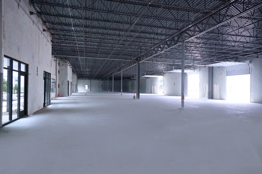 More Photos Of 2301 Double Creek Dr, Round Rock Industrial For Lease