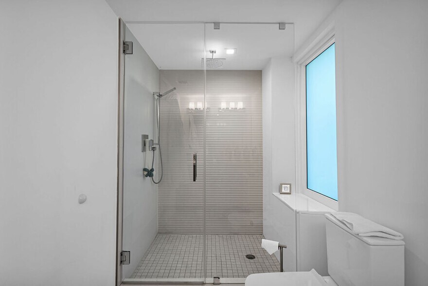 More Photos Of 1000 99th St, Bay Harbor Islands Apartments For Sale