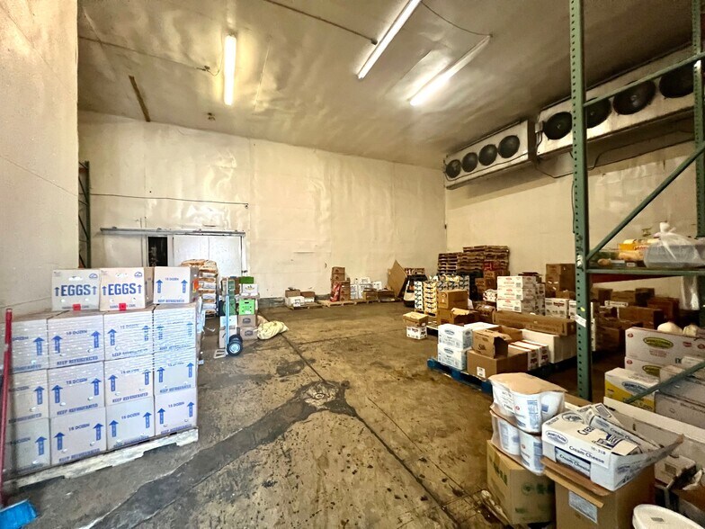 More Photos Of 1501 NW 23rd St, Miami Refrigeration Cold Storage For Lease
