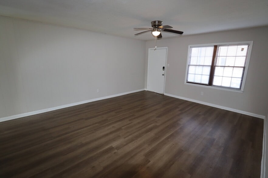 More Photos Of 118 Broadhurst Rd, Jacksonville Apartments For Sale