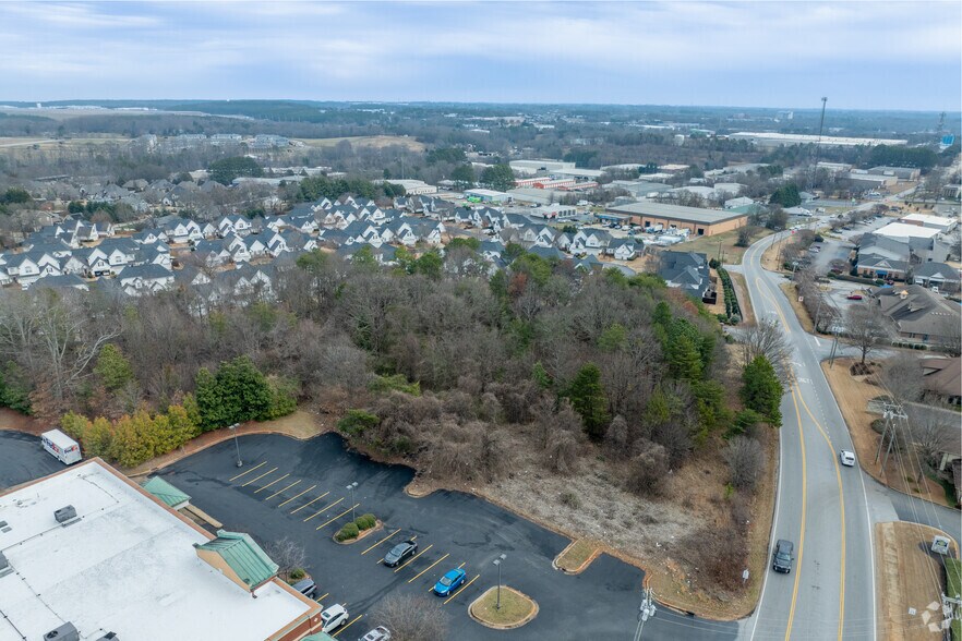 More Photos Of 903 Batesville Rd, Greer Land For Sale