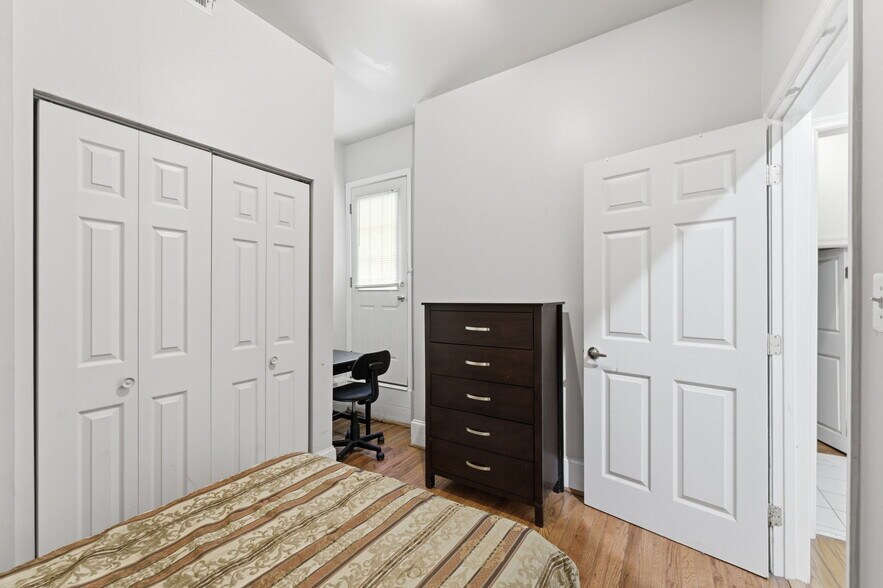 More Photos Of 2263 12th St NW, Washington Storefront Retail Residential For Sale