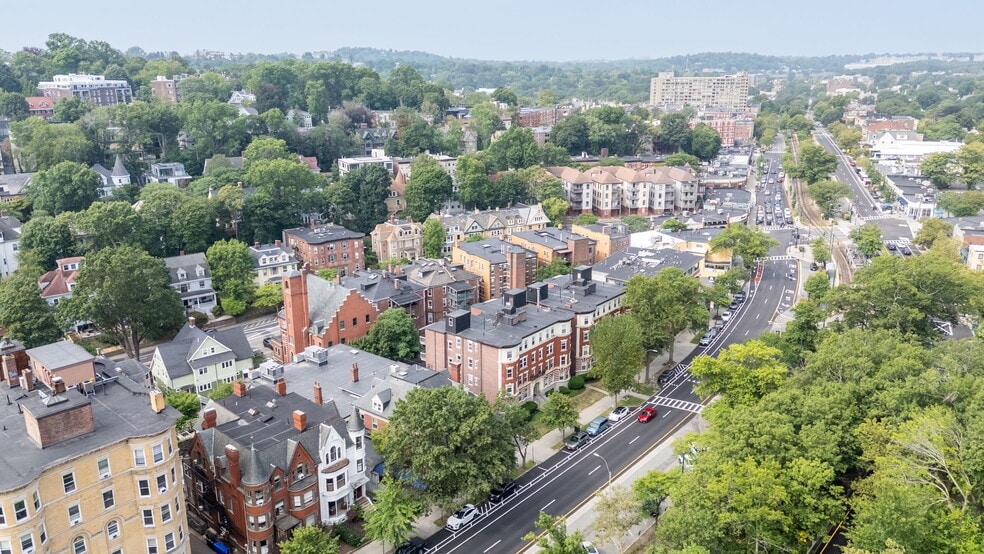 More Photos Of 1577 Beacon St, Brookline Medical For Lease