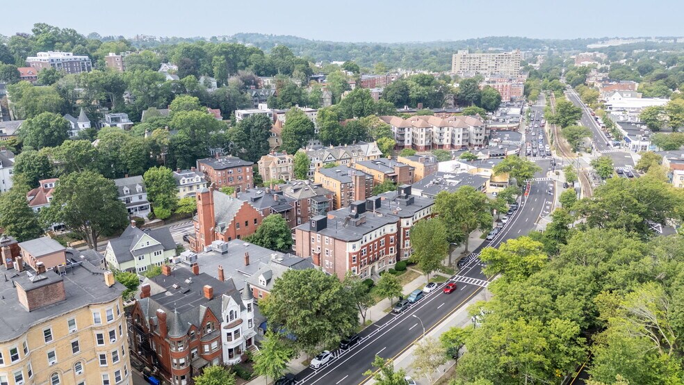 More Photos Of 1577 Beacon St, Brookline Medical For Lease