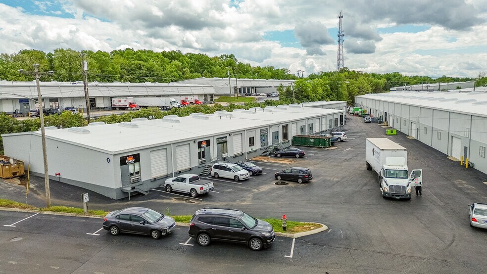 More Photos Of 101-114 Space Park N, Goodlettsville Unknown For Lease