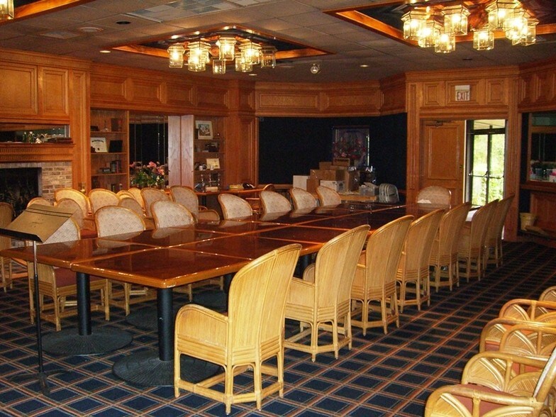 More Photos Of 101 Indigo Dr, Daytona Beach Office For Sale