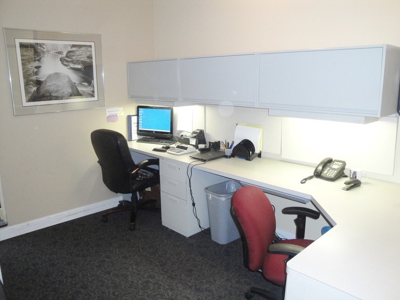 More Photos Of 5540 W 111th St, Oak Lawn Medical For Lease