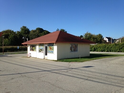 More Photos Of 269 US Highway 206, Sandyston Storefront Retail Residential For Lease