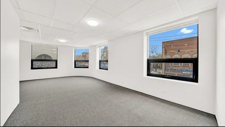 More Photos Of 3534-3536 W 26th St, Chicago Storefront Retail Office For Lease
