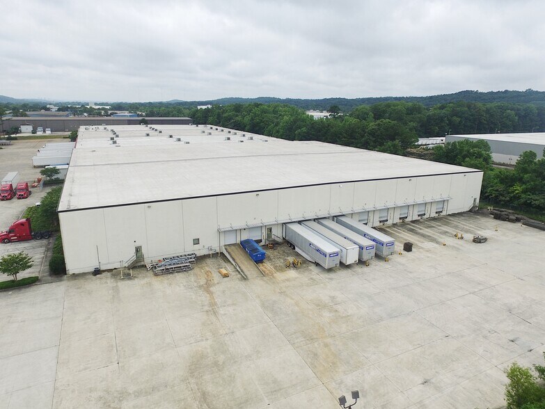 More Photos Of 3950 Valley East Industrial Dr, Birmingham Distribution For Lease