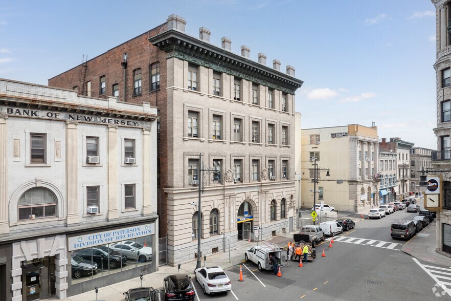 Primary Photo Of 137 Ellison St, Paterson Office For Sale