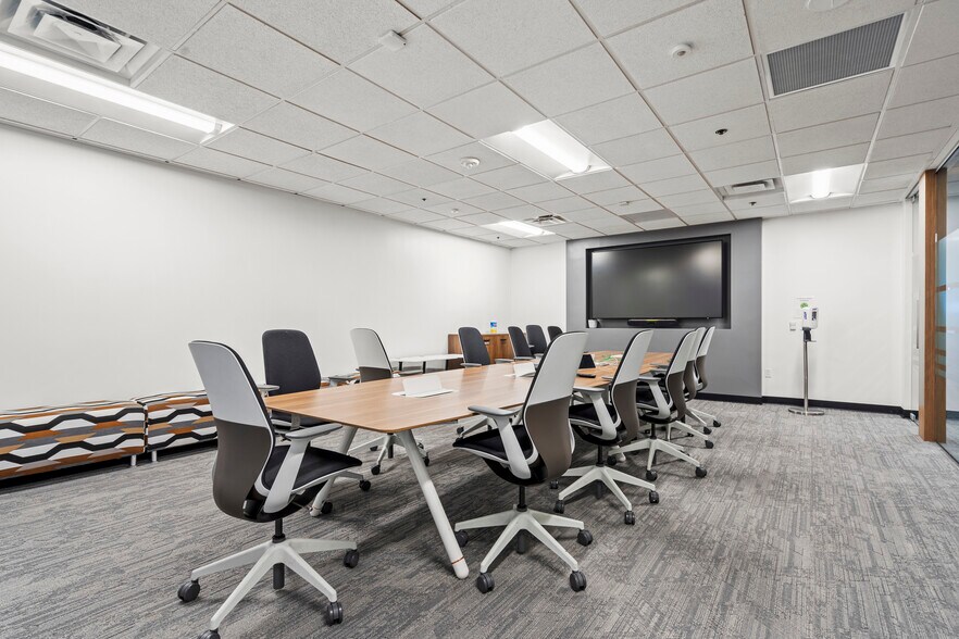 More Photos Of 5701 Katella Ave, Cypress Office For Lease