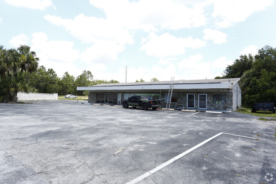 More Photos Of 1 Beverly Hills Blvd, Beverly Hills General Retail For Sale