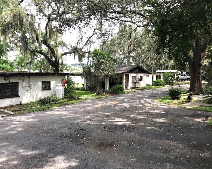 More Photos Of 8105 W Colonial Dr, Orlando Apartments For Sale