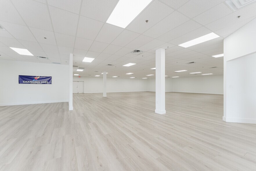 More Photos Of 15060 Jog Rd, Delray Beach Unknown For Lease