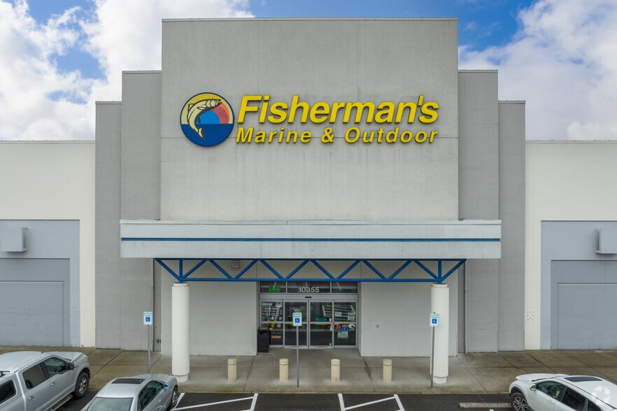 More Photos Of 10329-10355 SW Cascade Blvd, Tigard Freestanding For Lease