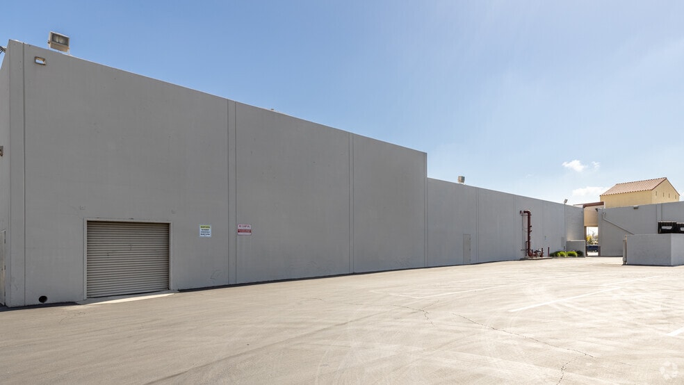 More Photos Of 23831 El Toro Blvd, Lake Forest Unknown For Lease