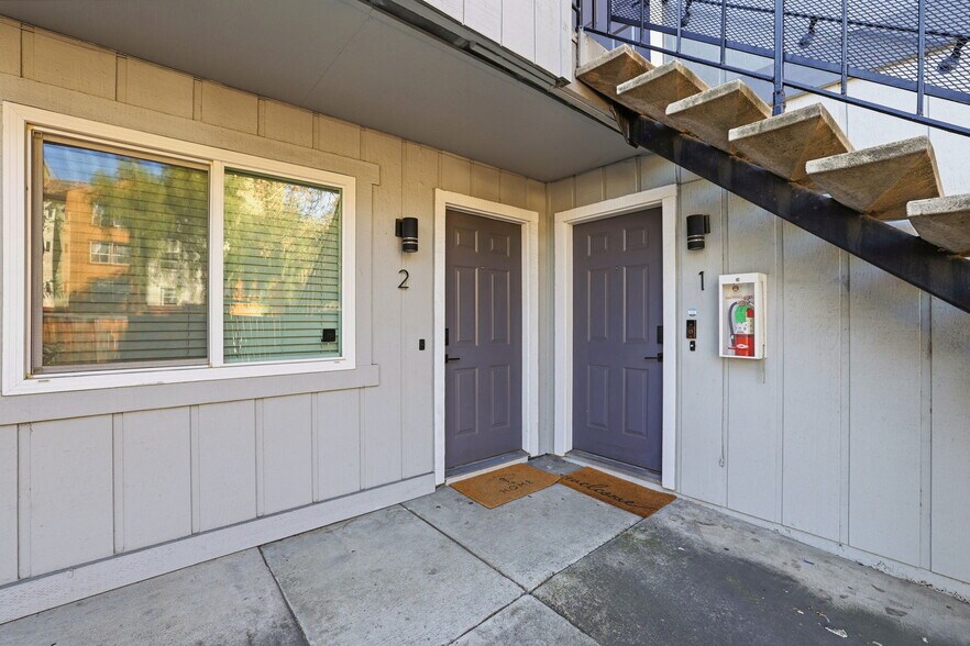 More Photos Of 128 E Reed St, San Jose Apartments For Sale