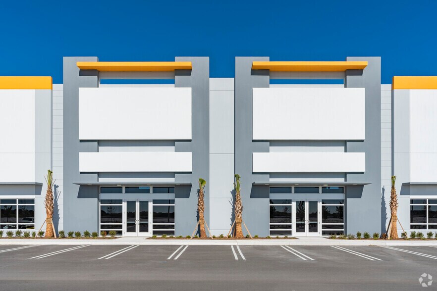 More Photos Of 12070 SW Tom Mackie Blvd, Port Saint Lucie Unknown For Lease
