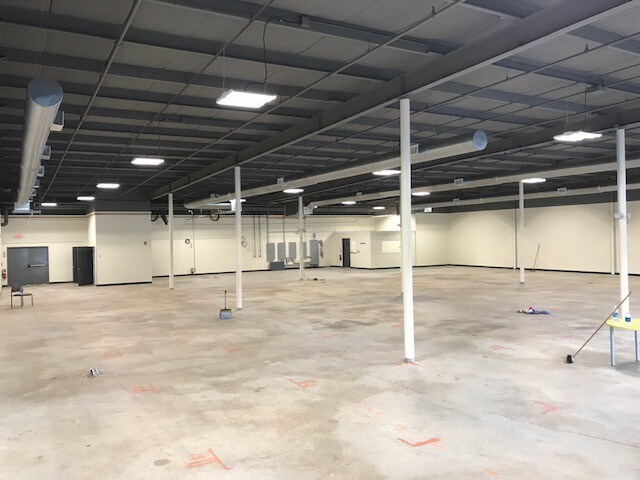 More Photos Of 799 S Main St, Bellingham Unknown For Lease