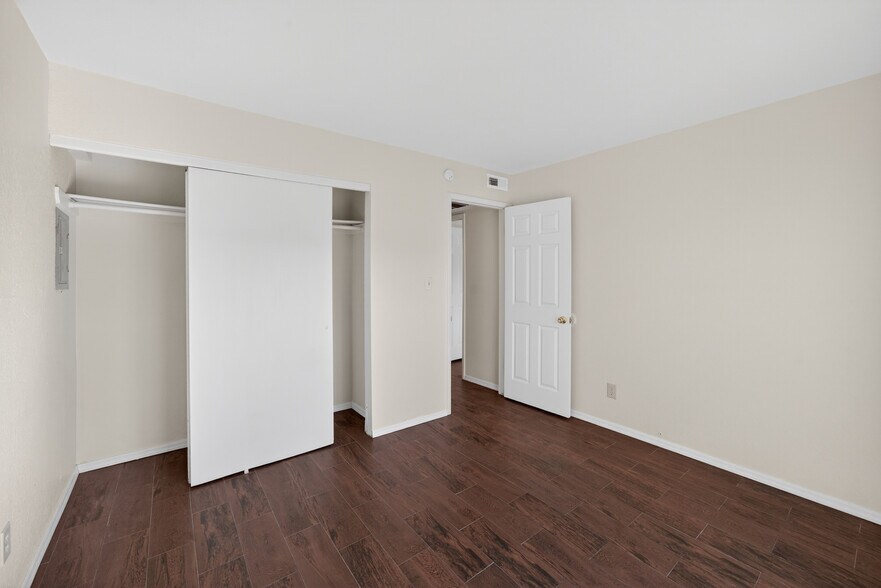 More Photos Of 3653-3659 Wendell Ave, Bullhead City Apartments For Sale