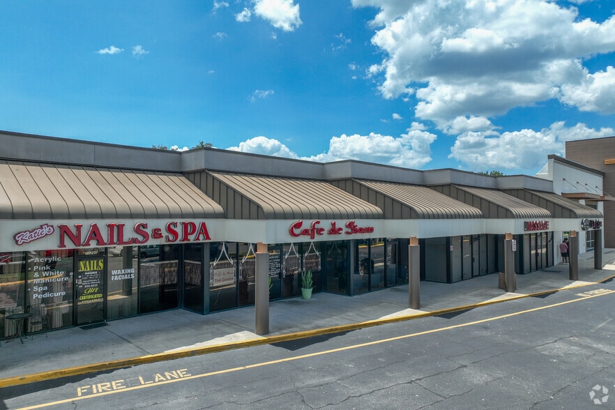 More Photos Of 11200-11284 W Hillsborough Ave, Tampa Unknown For Lease