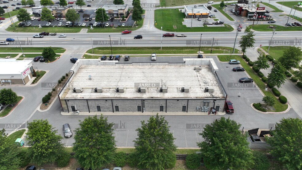 More Photos Of 3200 E US-412 Hwy, Siloam Springs Storefront Retail Office For Lease