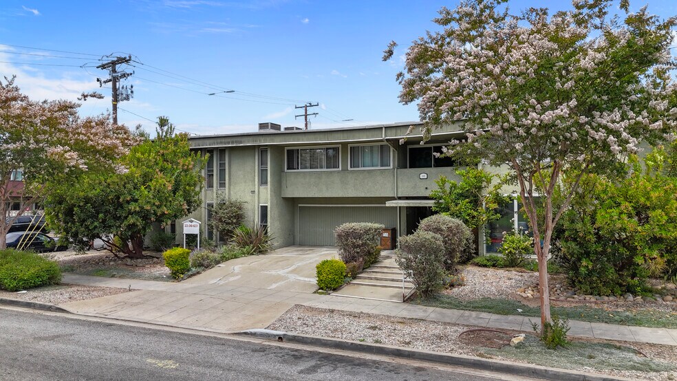 More Photos Of 500 S Inglewood Ave, Inglewood Apartments For Sale