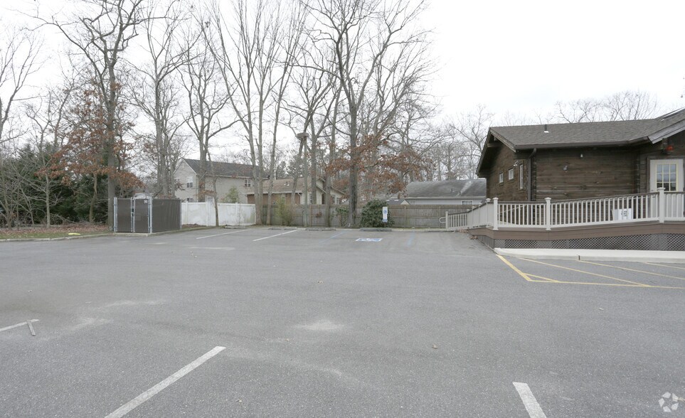 More Photos Of 321 Lacey Rd, Forked River Medical For Sale