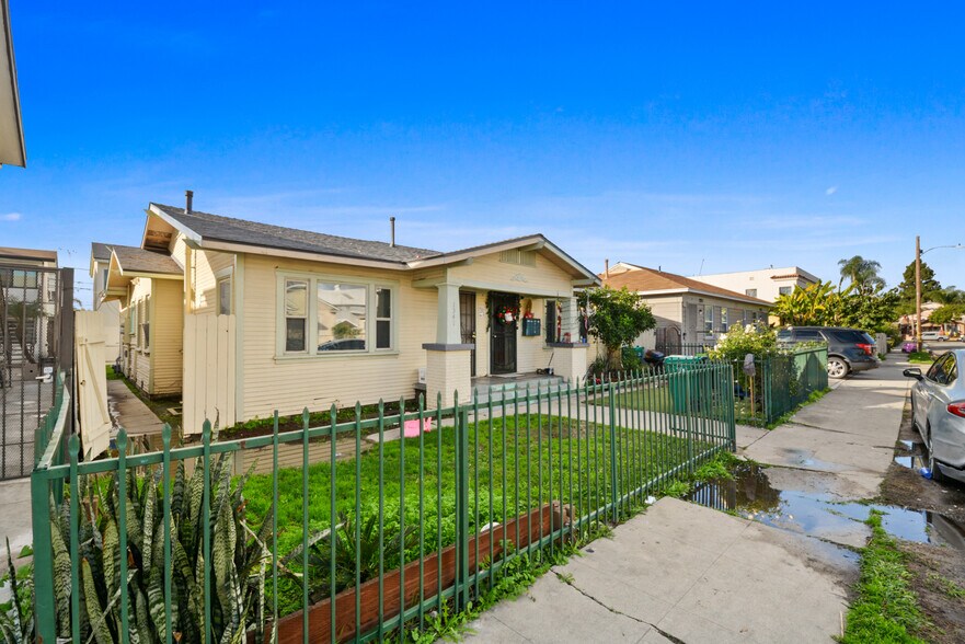 Primary Photo Of 1341 Stanley Ave, Long Beach Apartments For Sale