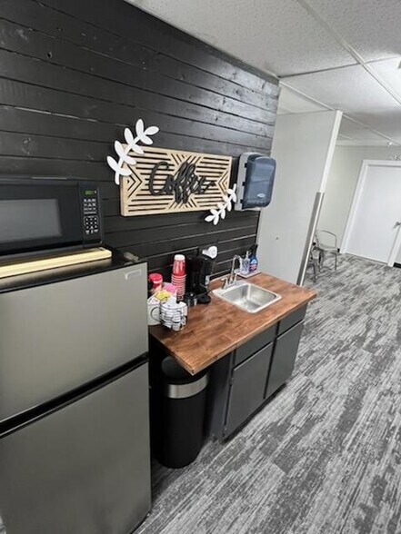 More Photos Of 800 NE 63rd St, Oklahoma City Loft Creative Space For Lease