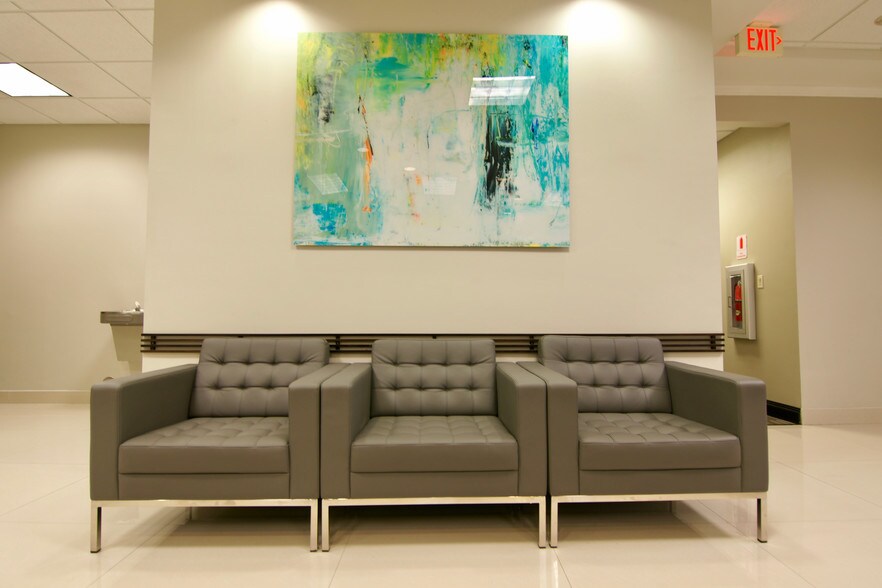 More Photos Of 7401 Wiles Rd, Coral Springs Office For Lease
