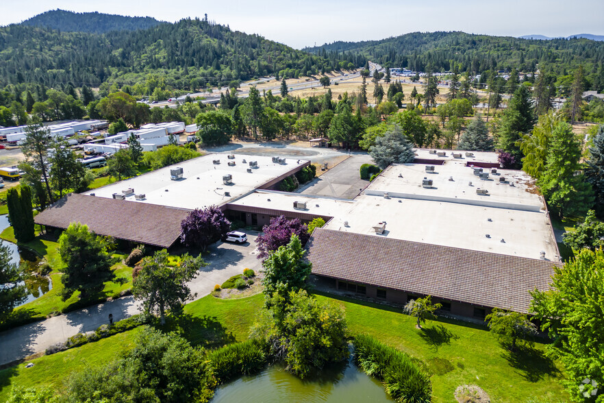 Primary Photo Of 481 California St, Grants Pass Warehouse For Sale