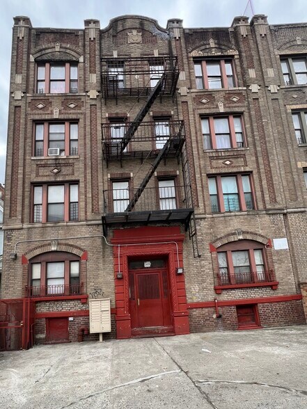 More Photos Of 2408 Clarendon Rd, Brooklyn Apartments For Sale